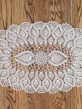New Natural Vintage Style Pineapple Doily